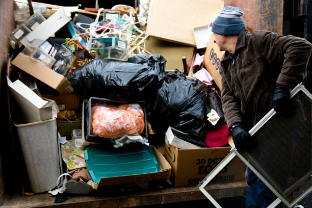 Best Garage Cleanout  in Remsen, IA